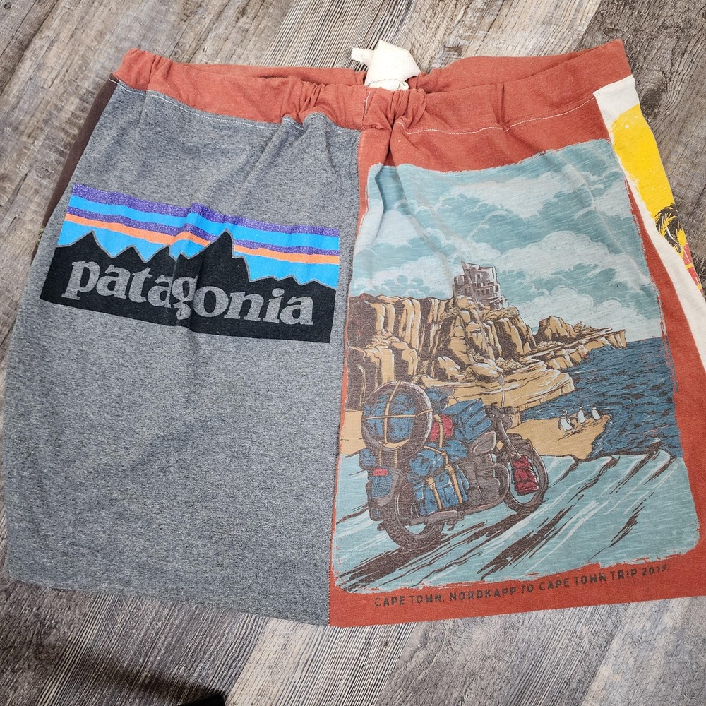Upcycled t-shirt skirt‎ Patagonia,  motorcycle theme.  Streetwear. One Size - Picture 4 of 4